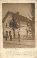 Konca, Koncza, Szászszékes, Zeckesdorf, Cunta; Vasútállomás, Rend Gyula vasutas karszalaggal / Bahnhof / railway station. photo (fl)