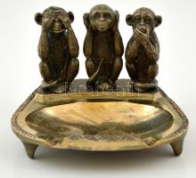 A három bölcs majom bronz hamutartó, 13x12 cm