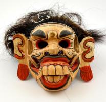 Balin készült felvehető maszk, kézzel festett, kis hibával, 22×28 cm
