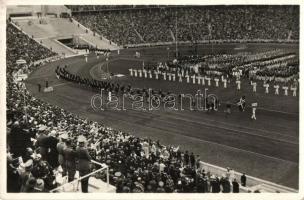 1936 Berlin, Olympische Spiele, Vorbeimarsch der norwegischen Ländermannschaft vor dem Führer / Summer Olympics in Berlin, Pre-March of the Norwegian national team in front of Hitler