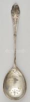 Ezüstözött díszkanál, gravírozott díszítéssel, h: 20,5 cm