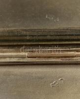 Ezüst cigarettatárca geometrikus díszítéssel  7,5x7,5 cm / Silver cigarette holder 102,5 g