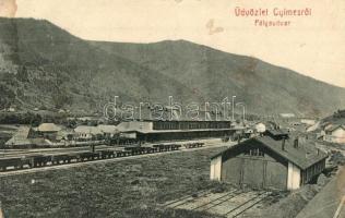 Gyimes, Ghimes; Pályaudvar, vasútállomás, vagonok, W. L. 1802. / railway station, wagons (fl)