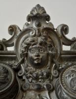 cca 1900 historizáló öntött vas tintatartó, festett, hibátlan üvegbetéttel,  26×24 cm