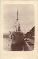 1906 Fiume, az Ungaro-Croata társaság Dániel Ernő gőzöse a kikötőben / Ungaro-Croata companys steamship in the port, photo