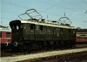 10 db MODERN külföldi vasutas, vonatos képeslap / 10 modern European trains