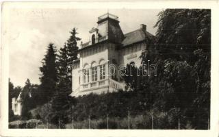 Balaton - 35 db régi és modern képeslap / 35 pre-1945 and modern postcards