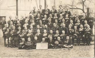 Esztergom - 3 db RÉGI képeslap a Ferences középiskolai fiúinternátusról, 2 csoportkép tanulókkal, St...