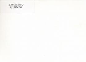 3 db modern filmfotó a Sátántangóból, hátuljukon feliratozva, 13×18 cm