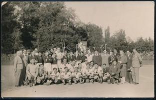 1933 A Beszkárt és a KAC csapatai, fotó, hátulján feliratozva, 9×14 cm
