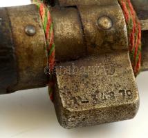 cca 1914-1945 Magyar szurony, koronás kiscímerrel, sorozatszámmal, pengehossz: 34 cm, teljes hossz: ...