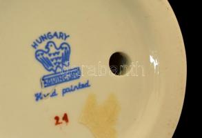 Aquincumi legény népviseletben, kézzel festett, jelzett, hibátlan, m:26 cm