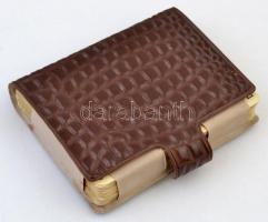 2 pakli, összesen 106 db szexi francia kártya, műanyag tartóban