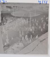 cca 1965 Budapest, villamosok a Zalka Máté téren, szabadon felhasználható, vintage negatív, 6x6 cm