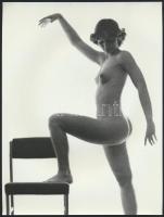 cca 1976 Tanulmányok a meztelen testről, szolidan erotikus képek, 3 db jelzés nélküli vintage fotó, ...