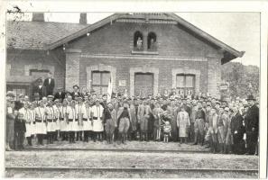 4 db régi cseh és felvidéki városképes lap, Kassa, Léva, Lulec, Písek / 4 pre-1945 Czech and Upper H...