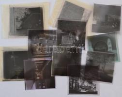 cca 1970 Kecskeméti városképek, életképek, 13 db szabadon felhasználható, vintage negatív Dezső Pál hagyatékából, 6x6 cm