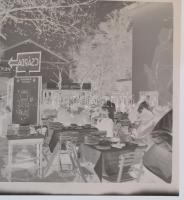 cca 1938 Budapesti Nemzetközi Vásár területén készült 12 db szabadon felhasználható, vintage negatív...