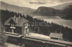 4 db régi norvég városképes lap, vasútállomások (képeslapfüzetből) / 4 pre-1945 Norwegian town-view ...