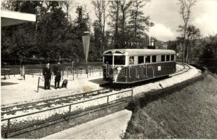 8 db MODERN magyar úttörővasutas képeslap / 9 modern Hungarian pioneer railway stations