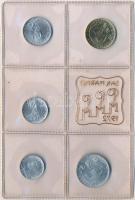 San Marino 1972. 1L-20L (5xklf) fémpénz szett dísztokban, tájékoztatóval T:1
San Marino 1972. 1 Lir...