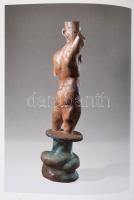 XVII. Országos kisplasztikai biennálé. Szerk.: Sárkány József. Fordította Steve Starkey. Pécs, 2001,...