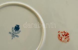 Hollóházi Szász Endre tervezte "Napfény" tál, matricás, jelzett, hibátlan, d:24,5 cm