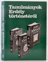 Tanulmányok Erdély történetéről. Szerk.: Rácz István. Debrecen, 1988, Csokonai. Kartonált papírkötésben. Jó állapotban.