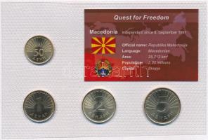 Macedónia 1993-2001. 50d-5D (4xklf) "Quest for Freedom" sorozat, forgalmi sor műanyag díszcsomagolásban T:BU Macedonia 1993-2001. 50 Deni - 5 Denari (4xdiff) "Quest for Freedom" series, coin set in plastic case C:BU