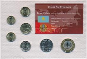 Kazahsztán 2002-2005. 1T-100T (7xklf) "Quest for Freedom" sorozat, forgalmi sor műanyag díszcsomagolásban T:BU Kazakhstan 2002-2005. 1 Tenge - 100 Tenge (7xdiff) "Quest for Freedom" series, coin set in plastic case C:BU