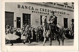 1940 Nagyvárad, Oradea; bevonulás, Horthy Miklós, Román bank / entry of the Hungarian troops, Horthy, bank, photo