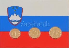 Vegyes: 40xklf 3db-os forgalmi sor, "Utazás a Föld körül" albumban, tájékoztató lapokkal T...