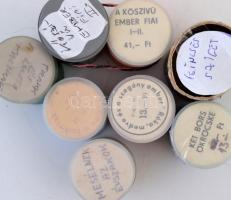 Régi diafilmek, 8 db (Kincses-sziget, Róka, medve és a szegény ember, Két bors ökröcske, Mesélnek az...