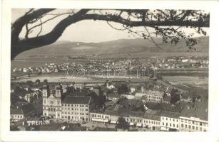 Trencsén, Trencín; látkép, Fő tér, autóbusz, vasúti híd / general view, main square, autobus, railway bridge, photo (EK)