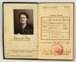 1940 Vöröskeresztes ápoló fényképes igazolókönyve