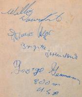 Magyar és külföldi sportolók aláírása papírlapokon