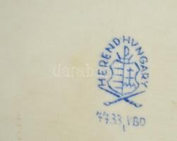 Herendi kis hamutálka Győr címerével, kézzel festett, jelzett, kopásokkal, 8,5×7×1,5 cm