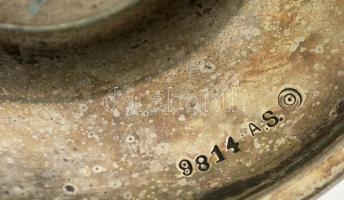 Dekoratív tükrös alpakka kínáló, jelzett, d: 16 cm, m: 15 cm