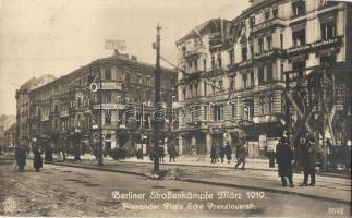 20 db RÉGI külföldi városképes lap, közte néhány történelmi magyar képeslap / 20 pre-1945 European town-view postcards, among them a few Historical Hungarian cards