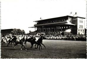 Budapest X. Kincsem Park, Galopp lóversenypálya - 2 db MODERN képeslap / 2 MODERN postcards