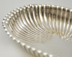 Ezüst(Ag) ovális, bordás tálka, jelzett, 14x10 cm, nettó: 85,5 g
