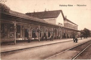 Párkánynána, Párkány-Nána, Stúrovó; Vasútállomás / railway station