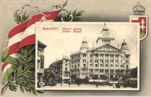 Budapest V. Anker palota, villamos, Magyar zászlós és címeres keret