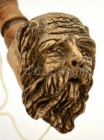 Kerámiafejű cseréppipa, a parafa illesztés pótlásra szorul, 34 cm