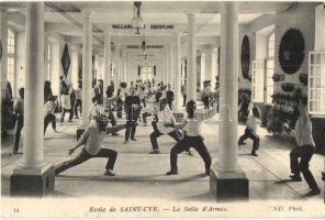 Ecole de Saint-Cyr - La Salle d'Armes / French fencing room interior (Rb)