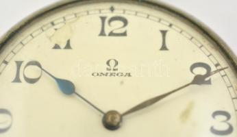 Omega zsebóra, számlapján kis lepattanással, működik