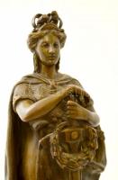 Besserdich jelzéssel: Jusztícia. Bronz, alabástrom talapzaton, m:28 cm