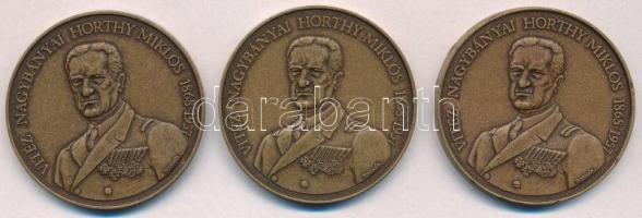 Bognár György (1944-) 1993. "Vitéz Nagybányai Horthy Miklós / Itthon hazai földben" Br emlékérem (3x) (42,5mm) T:2 ph.