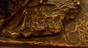 Copyright Thenn Vienna jelzéssel: Ugrató lovas. Bronz, márvány talapzaton, m:20 cm, h:19 cm