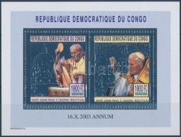 2004 II. János Pál pápa ezüstfóliás blokk Mi 207 A